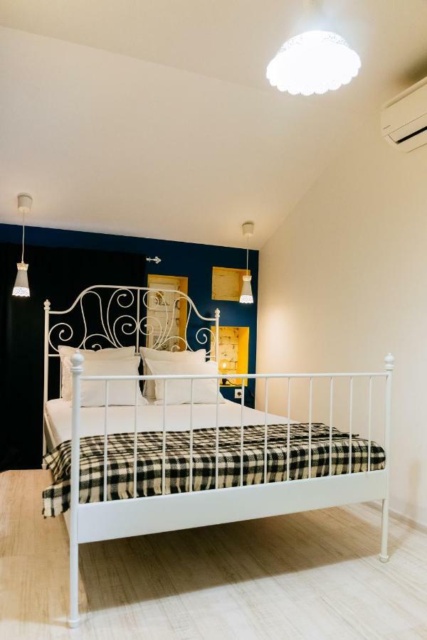 Beautiful Best Location Apartment "Blue Mouse" Plovdiv Exterior photo